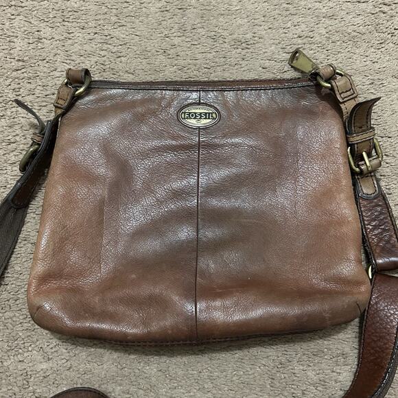 Fossil Explorer Dk Brown Leather Crossbody Messenger Tri-Zip Travel Handbag - Picture 5 of 6